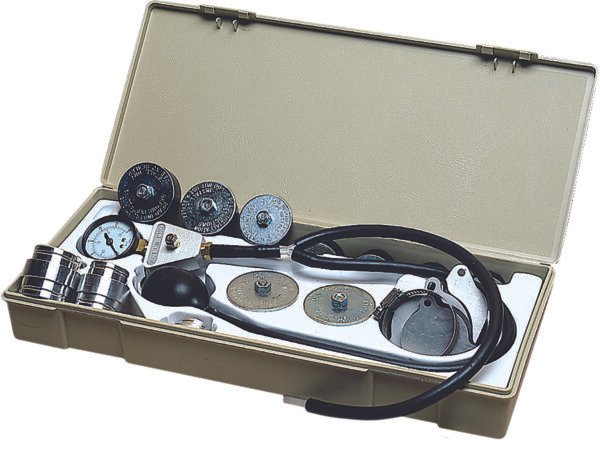 2-CYCLE LEAK DOWN TESTER